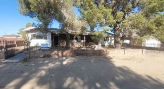 13420 Gilbert Street, North Edwards, CA 93523 Cross St.: Glendower