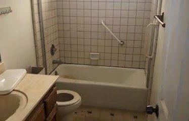 964 Roosevelt St, Ridgecrest, CA 93555 Cross St.: President Way