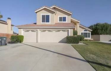 37712 Duffel Street, Palmdale, CA 93552 Cross St.: E Ave R4