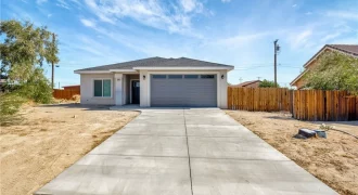 10549 Camille Ct, California City, CA 93505 Cross St.: Ives Dr