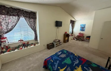 40636 Via Verdad, Palmdale, CA 93551 Cross St.: Rancho Vista