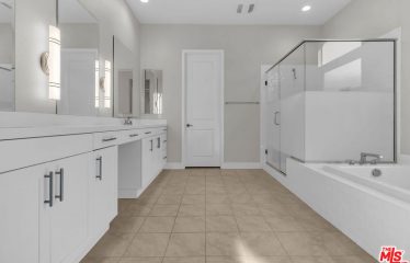 25145 Cherry Ridge Dr, Canyon Country, CA 91387 Cross St.: Golden Maple