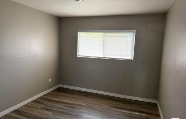 11026 Gerald Ave, Granada Hills, CA 91344 Cross St.: Tulsa