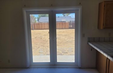 9012 Columbine, California City, CA 93505 Cross St.: 89th St