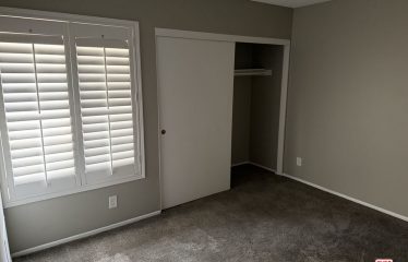 15050 Sherman Way #139, Van Nuys, CA 91405 Cross St.: Sepulveda Bivd