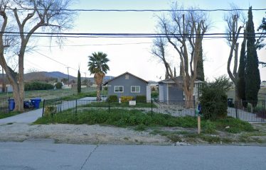 38617 E 9th Street, Palmdale, CA 93550 Cross St.: Ave Q